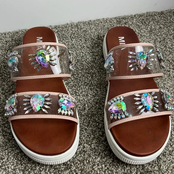 Saige MIA Sneaker Sandals - Picture 1 of 4